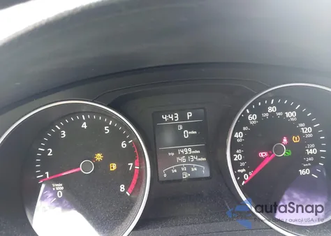 2015 Volkswagen Jetta 1.8T Se из США, поврежденный, VIN 3VWD17AJ0FM256995